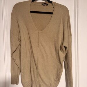 Express Women’s V-Neck Lightweight Sweater - Beige